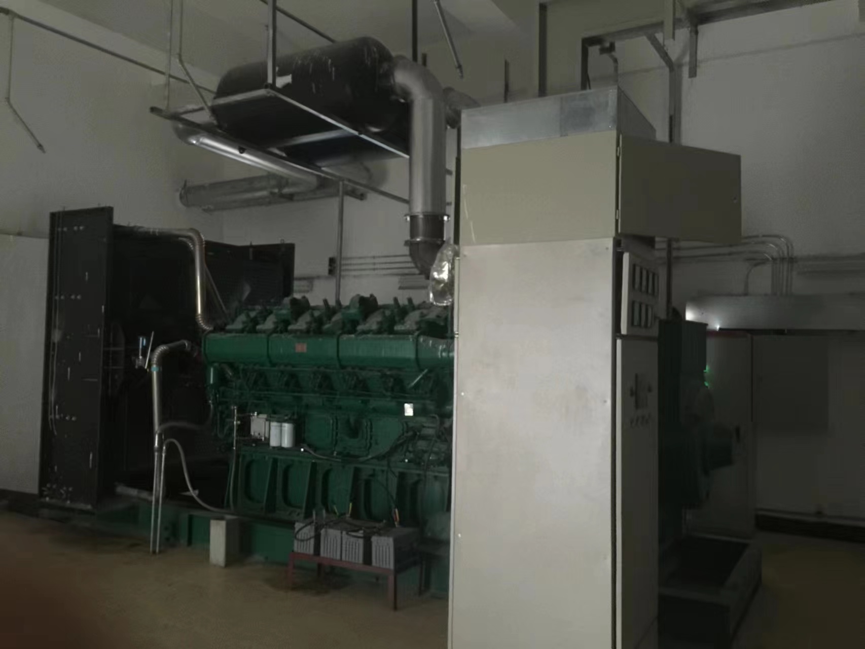 柴油發電機組負荷低，排氣管滴油的原因